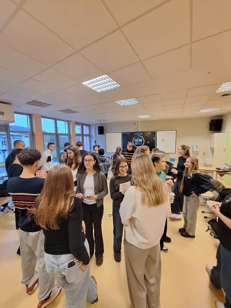 PHOTO-2025-12-18-08-44-39