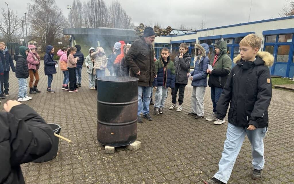 BELASTENDES HINTER SICH LASSEN